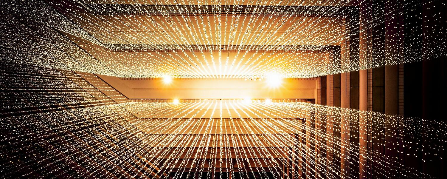 linear lighting display